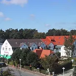 Отель Strandpavillon