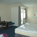 Strandpavillon 3* Бабе