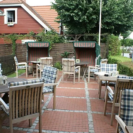 فندق Strandpavillon