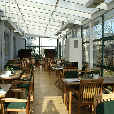 فندق Strandpavillon 3*