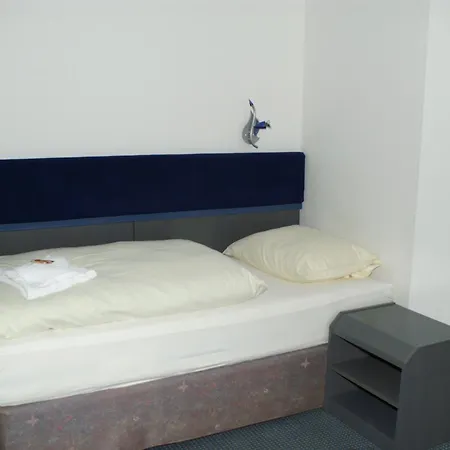 Strandpavillon 3* بابي